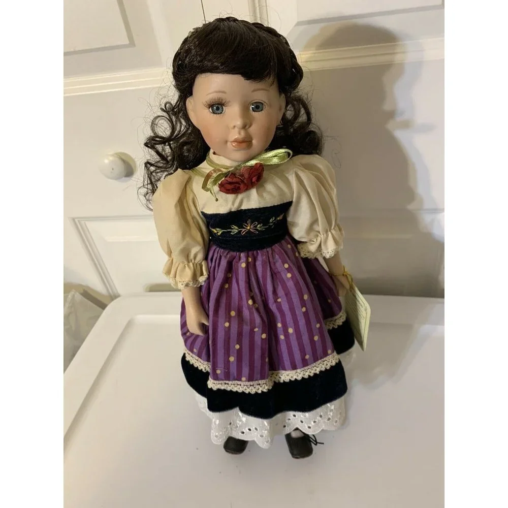 NJSF 25 doll